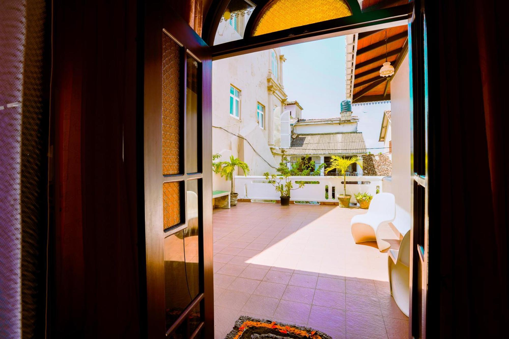 Frangipani Motel กอลล์ ภายนอก รูปภาพ