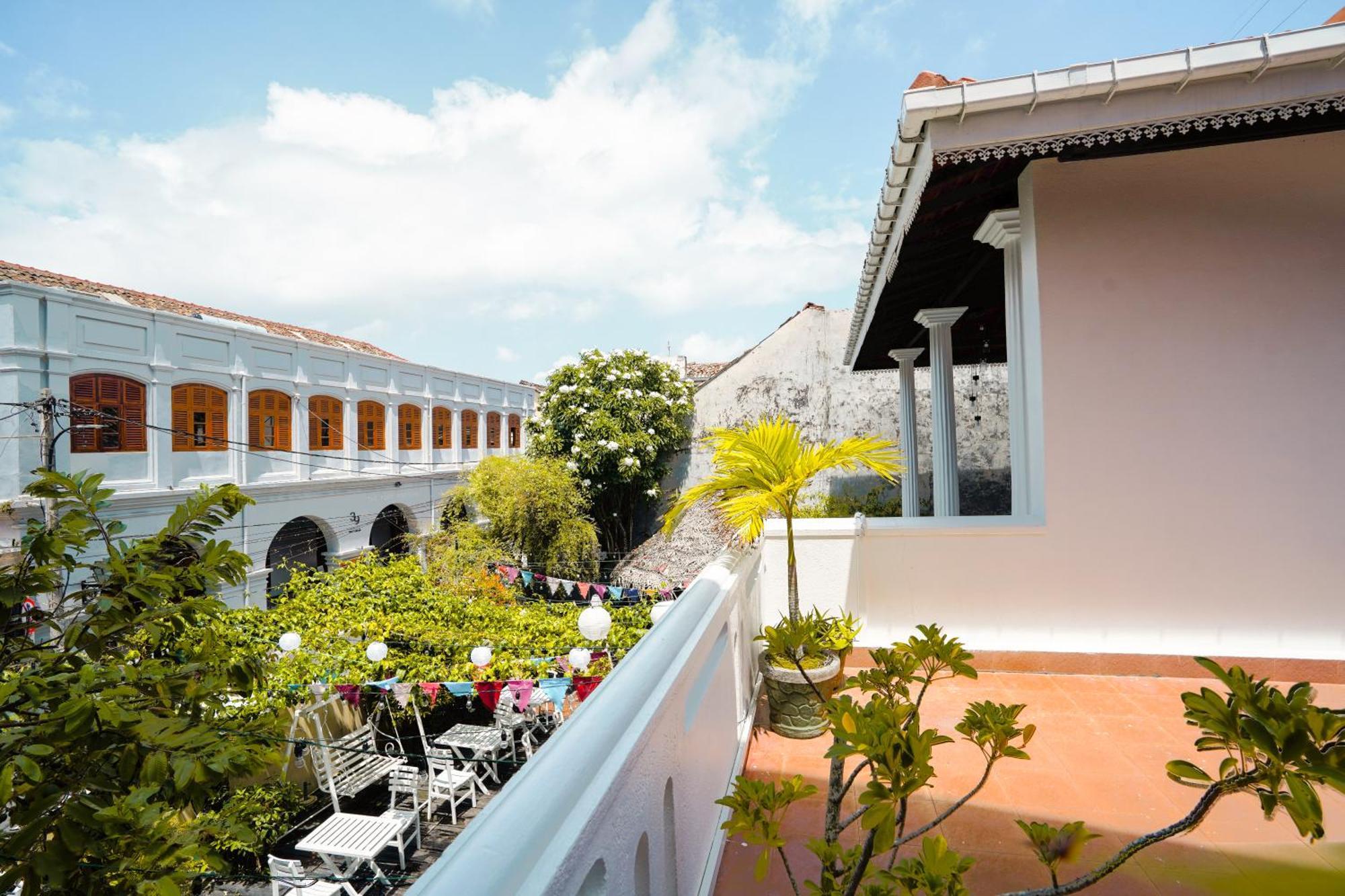 Frangipani Motel กอลล์ ภายนอก รูปภาพ