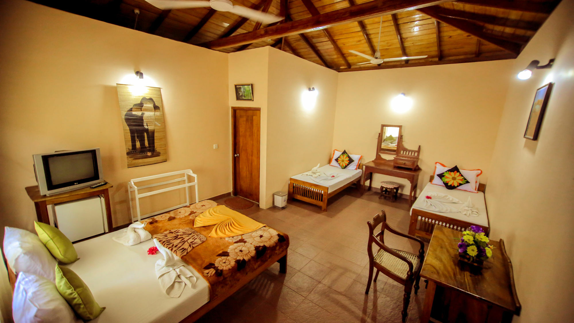Frangipani Motel กอลล์ ภายนอก รูปภาพ