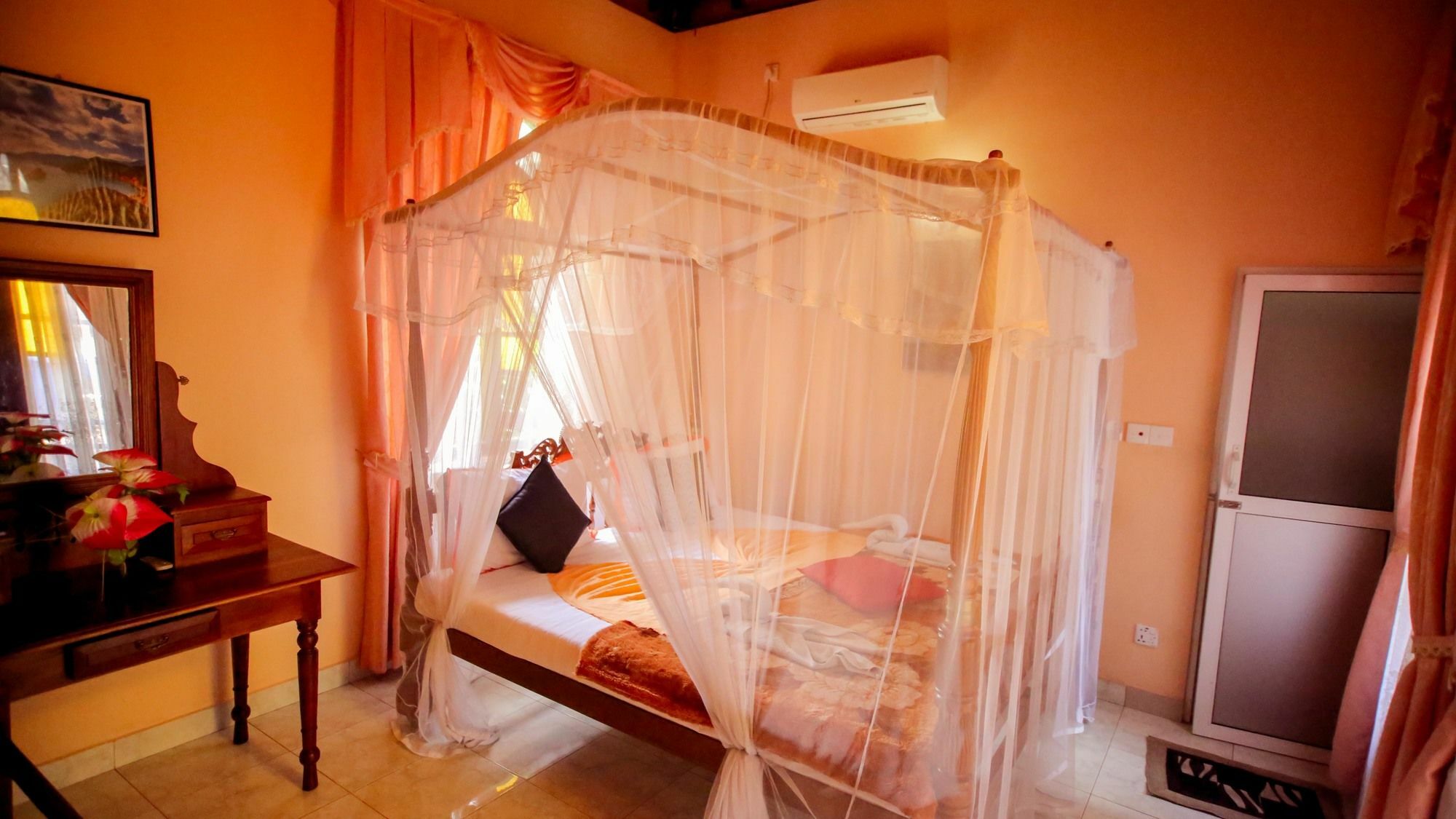 Frangipani Motel กอลล์ ภายนอก รูปภาพ